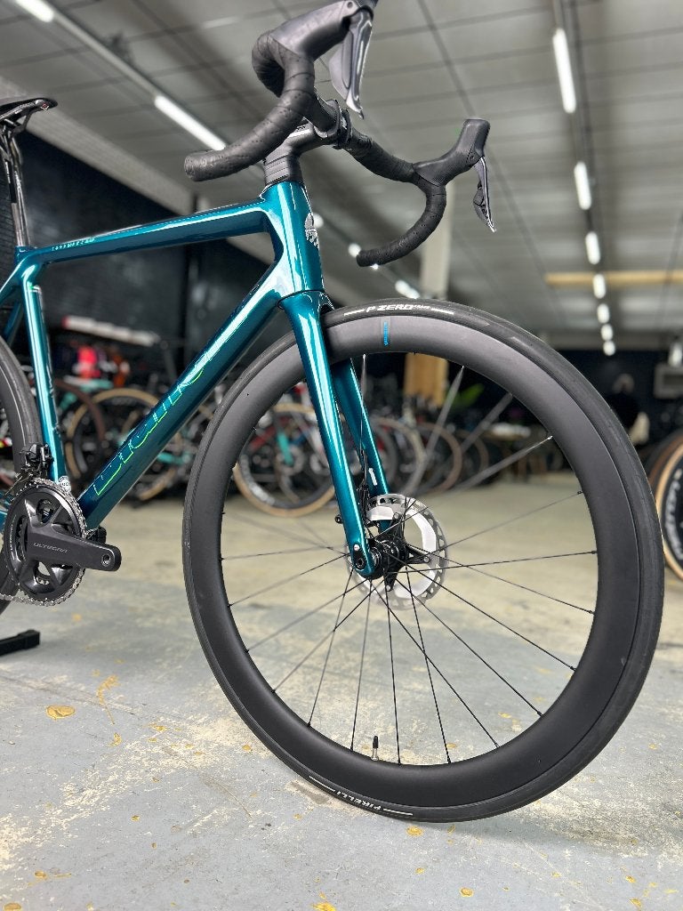Bianchi Specialissima CV Di2 Carbon Racefiets, Ophalen, Zo goed als nieuw, Overige typen