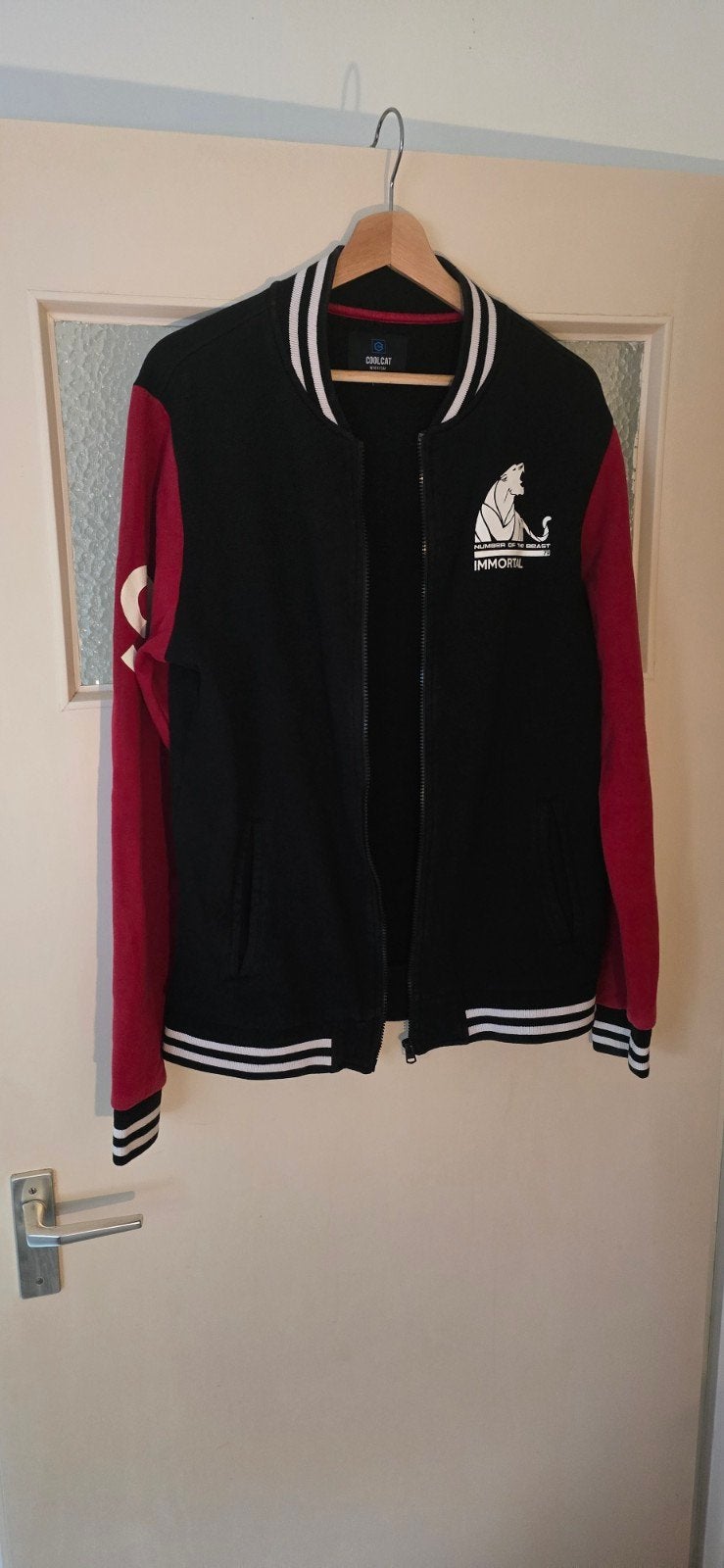 Coolcat varsity jacket zwart rood – maat L – Immortal, Kleding | Heren, Maat 52/54 (L), Zwart, Ophalen of Verzenden, Coolcat