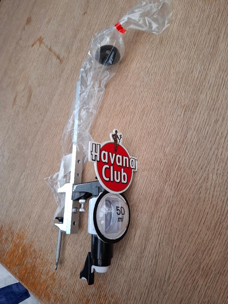 Havana rum flessenhouder / dispenser met doseur, Verzamelen, Ophalen of Verzenden, Nieuw, Reclamebord