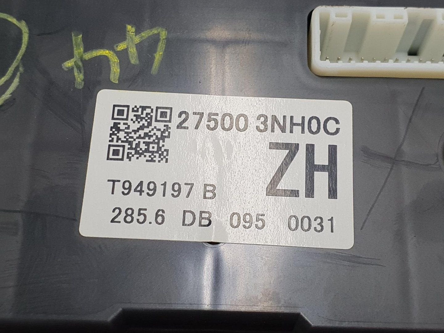 Foto 3 van NISSAN LEAF KACHEL BEDIENINGSPANEEL 2016
