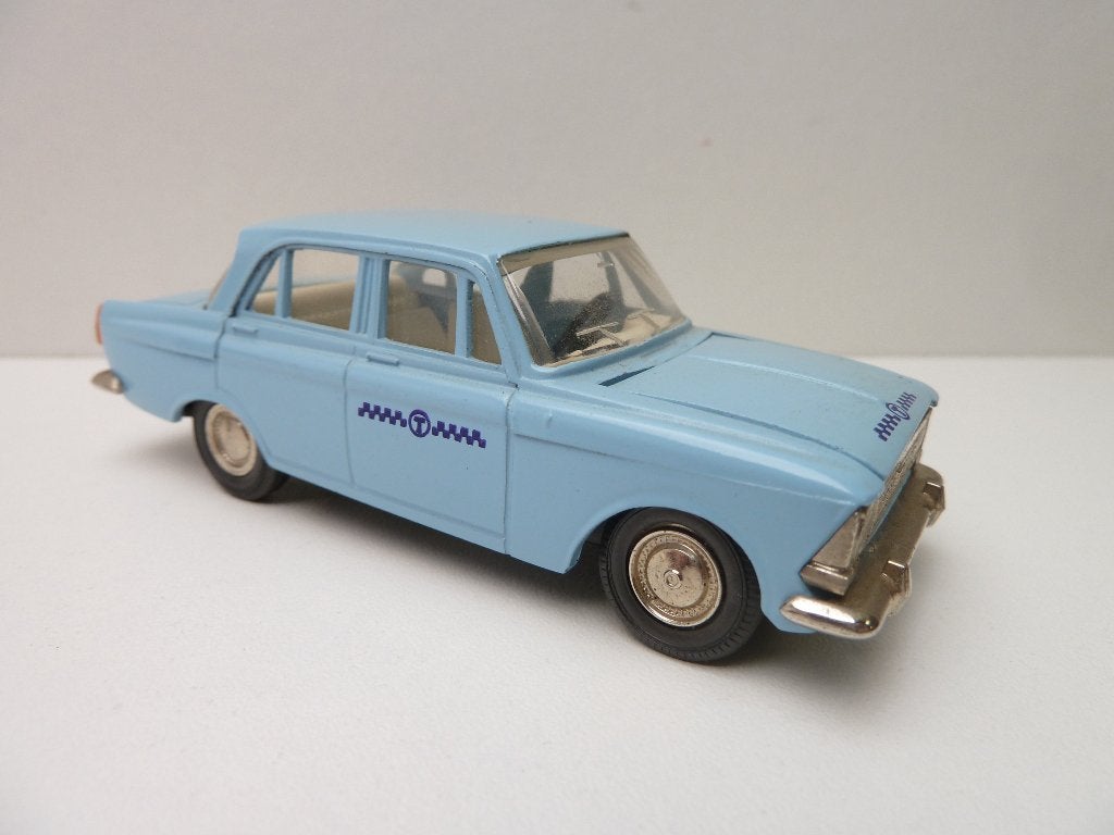 Moskvitch  '' USSR models 1/43 '', Ophalen of Verzenden, Zo goed als nieuw, Auto, Overige merken