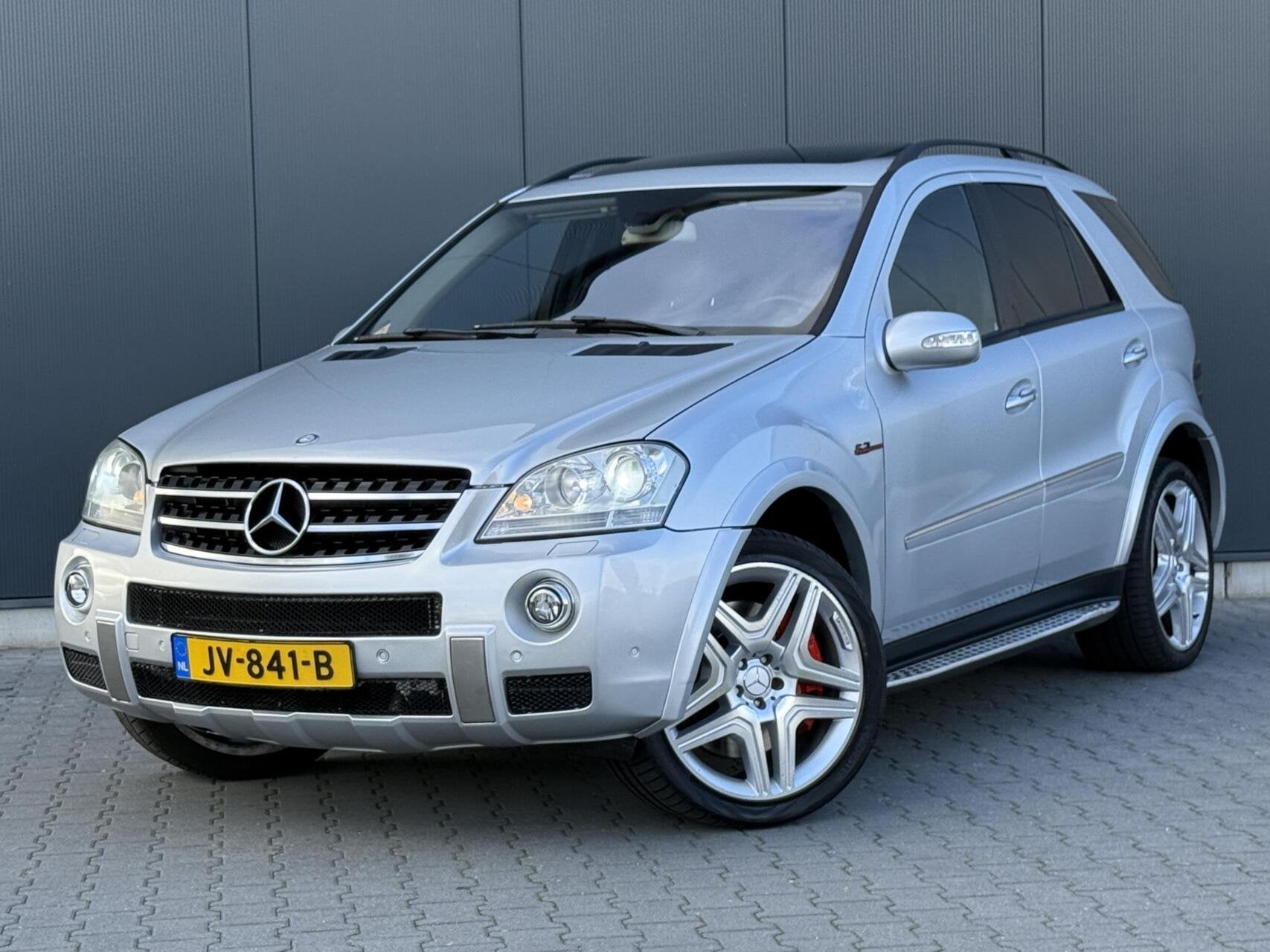 Mercedes M-klasse AMG 63 511PK - Incl BTW - Schuifdak - Trek, Auto's, Mercedes-Benz, Automaat, Gebruikt, Automatische klimaatregeling