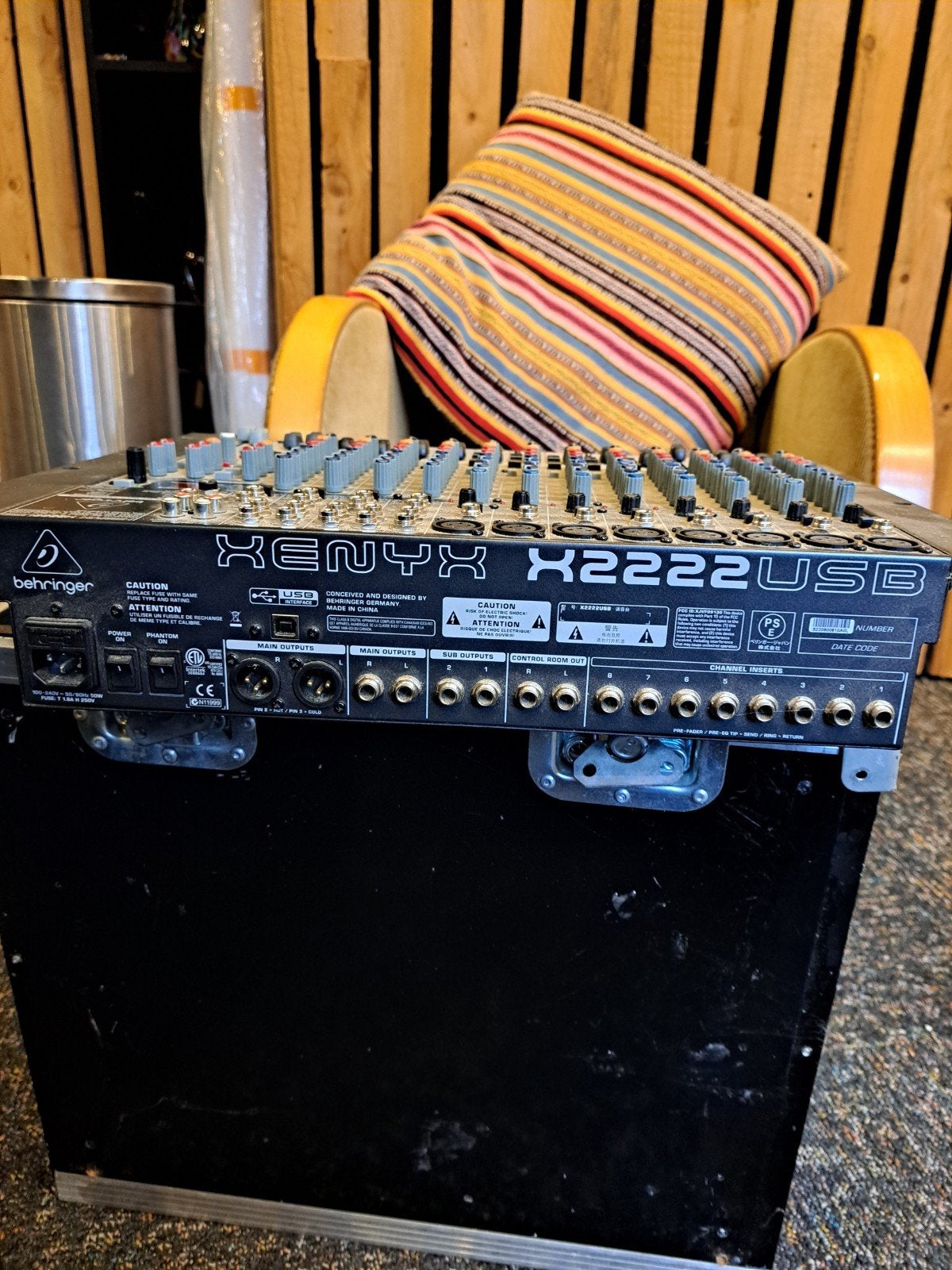Behringer XENYX X2222USB Mixer, Muziek en Instrumenten, Ophalen, Gebruikt, 20 kanalen of meer, Microfooningang