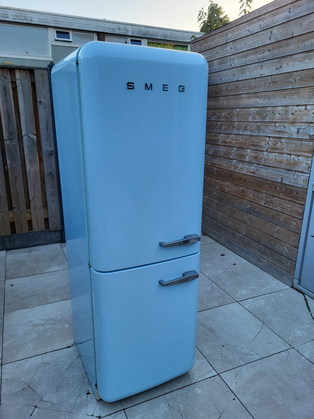 Hele nette – Smeg koelkast met vriesvak met bezorgen, Ophalen, 200 liter of meer, 60 cm of meer, Met aparte vriezer
