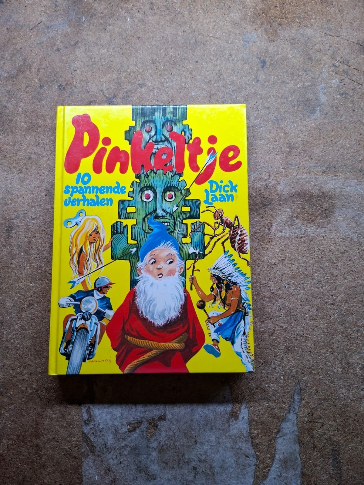 Pinkeltje: 10 spannende verhalen - Dick Laan, Ophalen of Verzenden, Gelezen, Dick Laan, Sprookjes