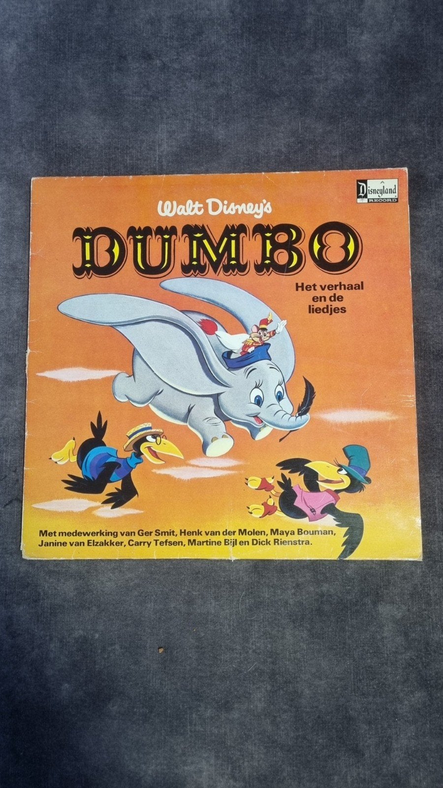 Walt Disney's Dumbo - Het verhaal en de liedjes, Gebruikt, 3 tot 5 jaar, Ophalen of Verzenden, Verhaal of Sprookje