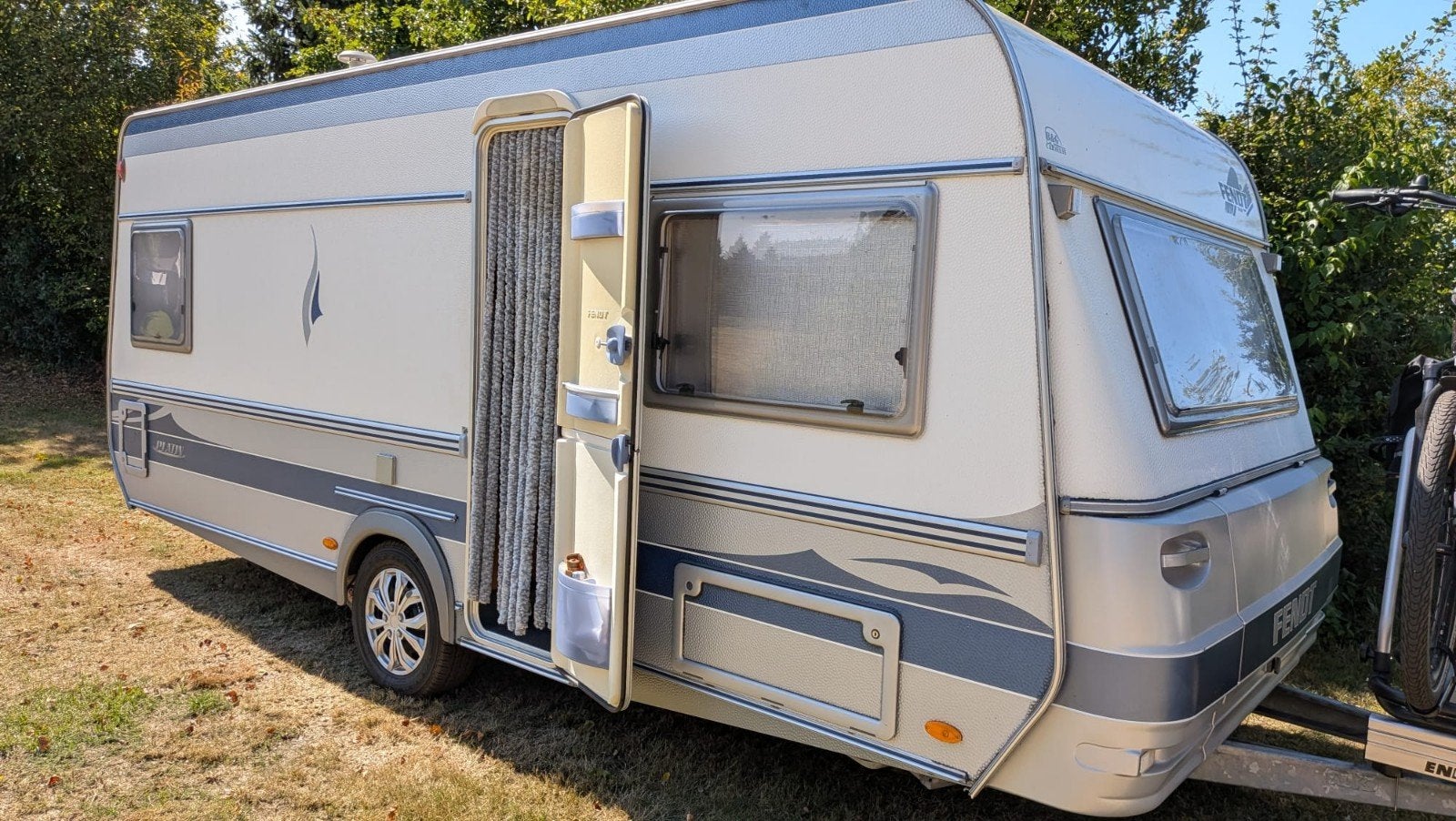 caravan fendt platin, Ophalen