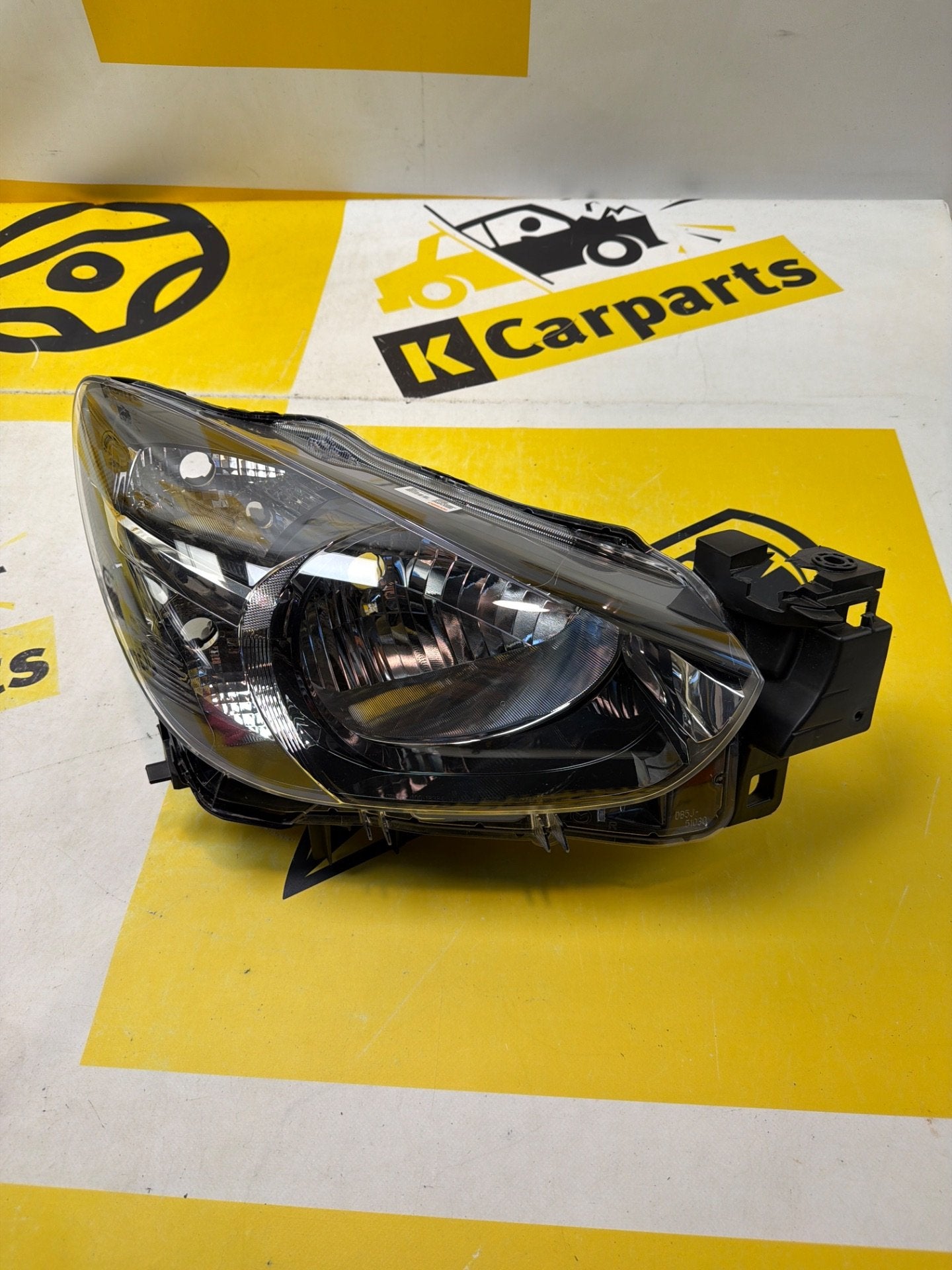 Koplamp Mazda 2 Rechts Halogeen DB5J51030 koplamp