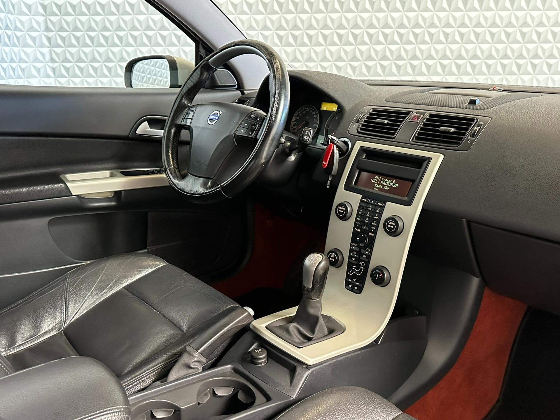 Volvo C30 2.0D Summum Leer + Navigatie + Xenon verlichting, Auto's, Volvo, Voorwielaandrijving, Stoelverwarming, 136 pk, Zwart