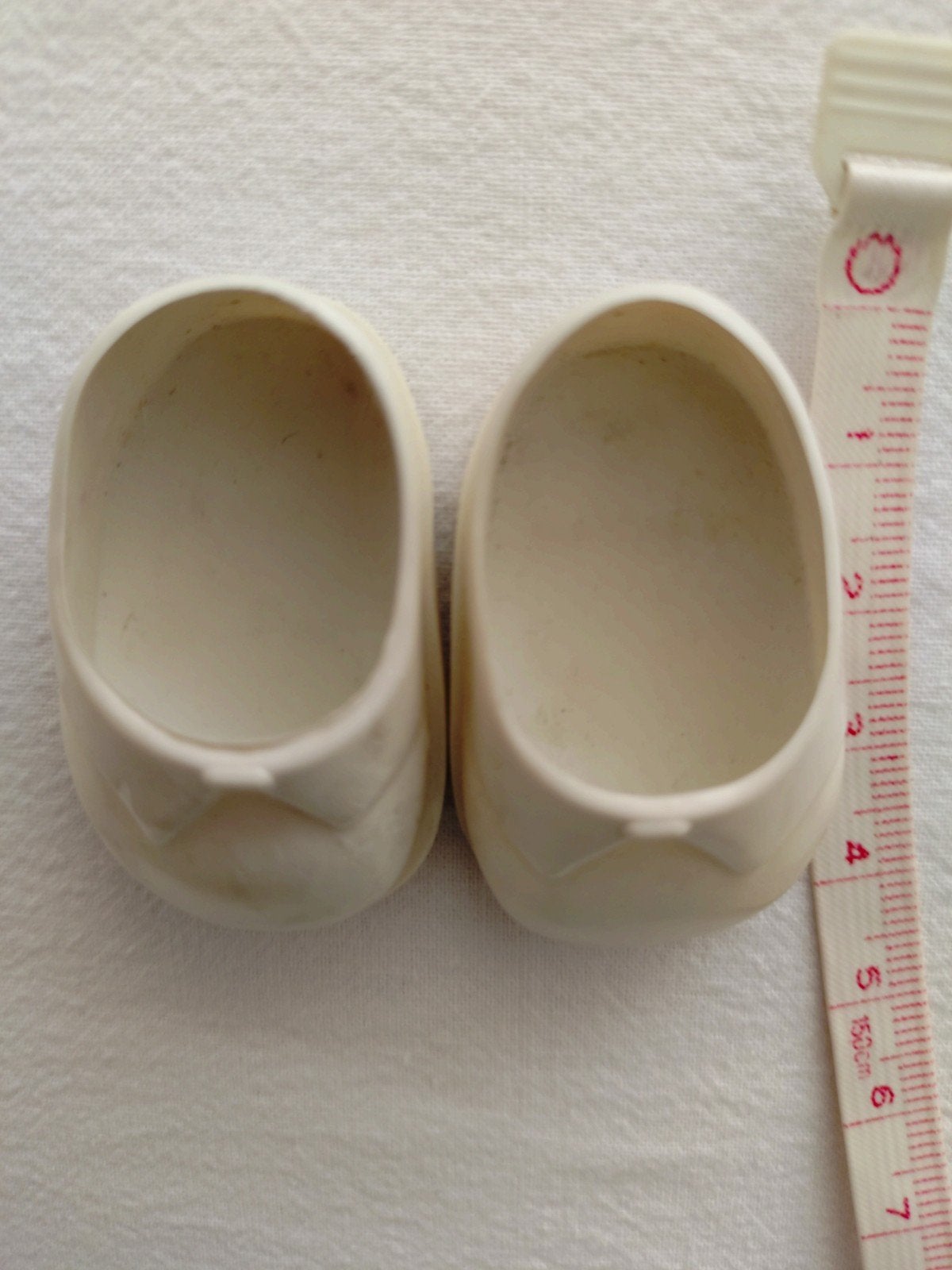 Poppenschoentjes +/- 4 cm, Ophalen of Verzenden, Zo goed als nieuw, Pop