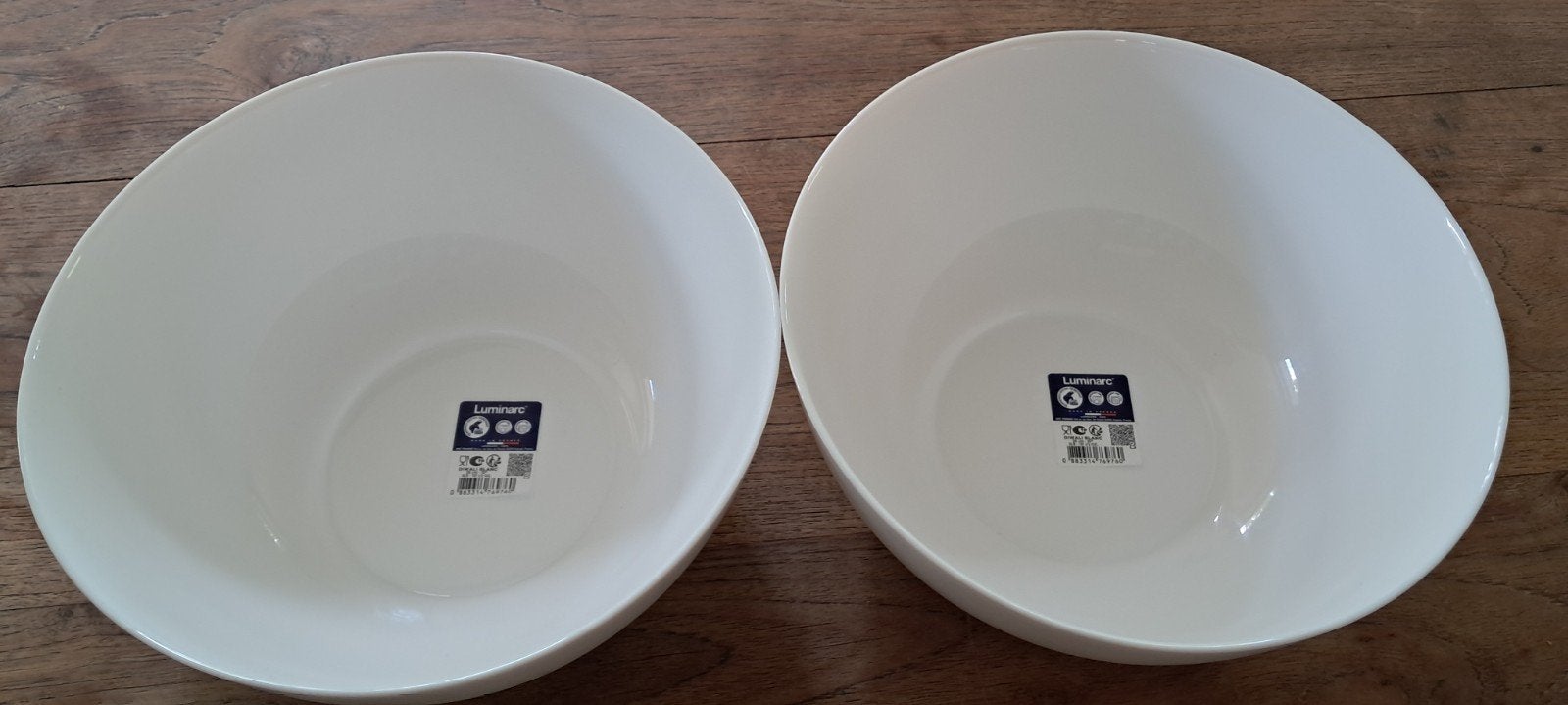 2x Luminarc Diwali Blanc Saladeschaal 26 cm, Overige merken, Nieuw, Ophalen of Verzenden, Modern
