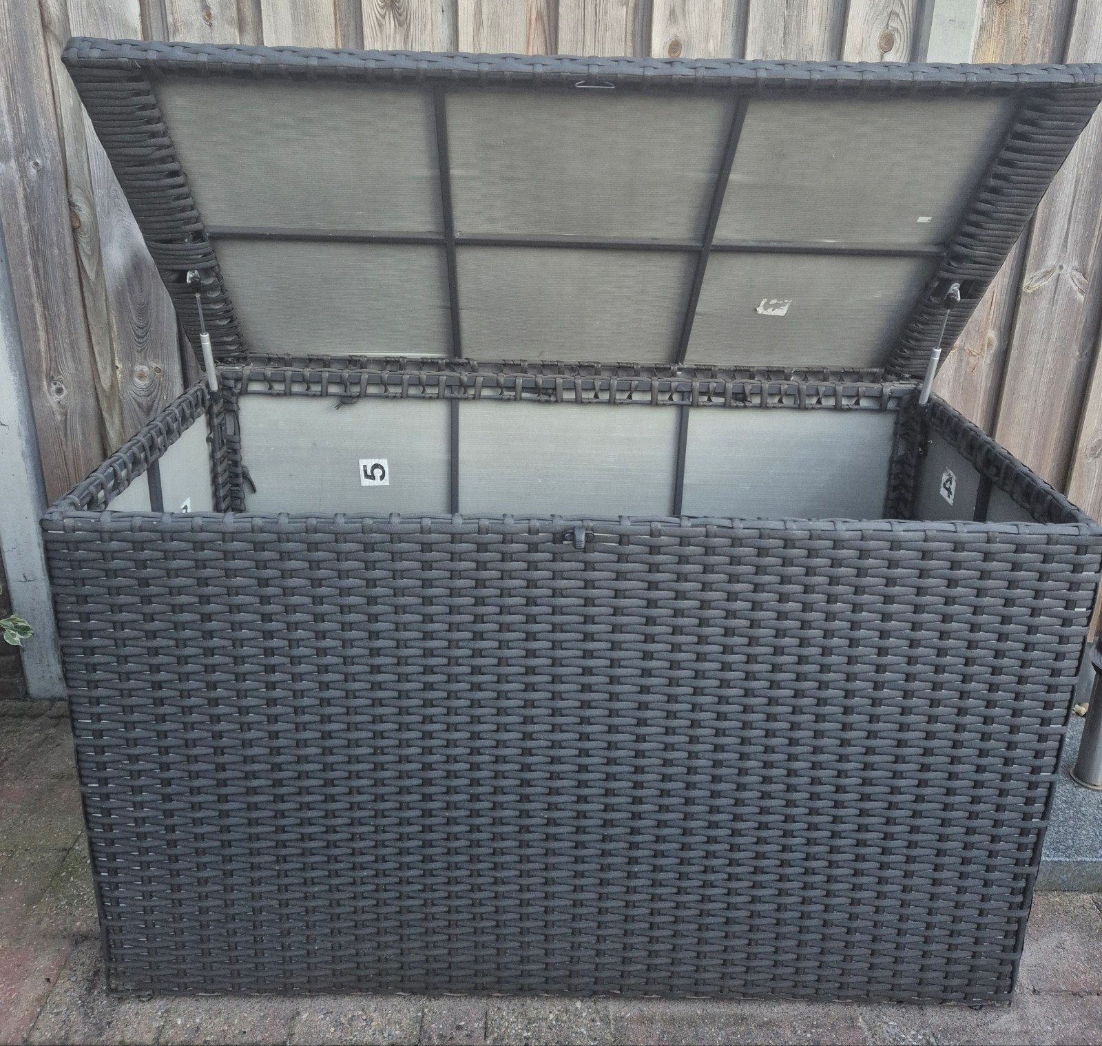Opbergbox voor o.a tuinkussens, Tuin en Terras, Ophalen, Gebruikt, Overige materialen, Overige typen
