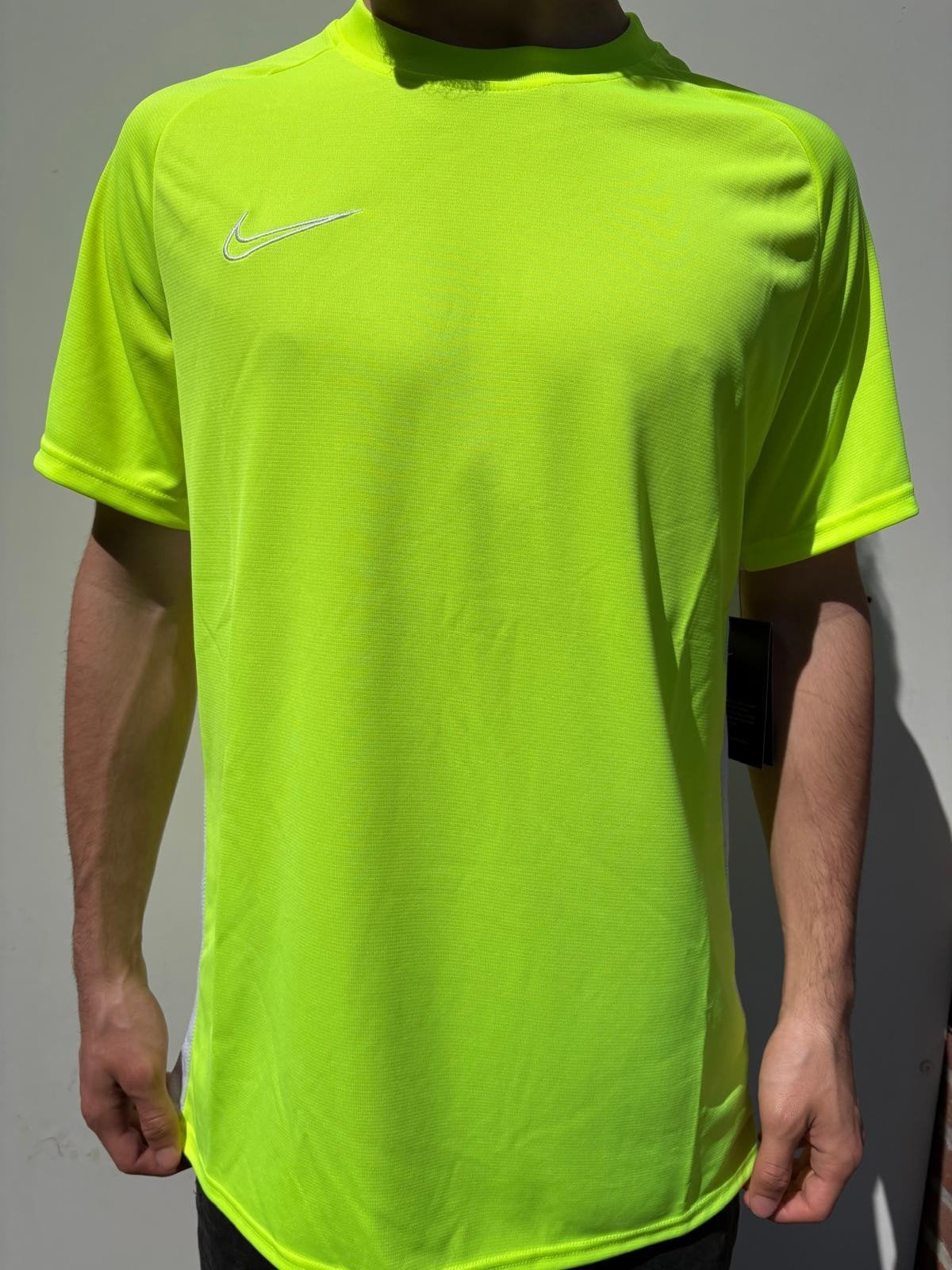 Sport shirts te koop, Kleding | Heren, T-shirts, Ophalen, Geen, Geen merk, Nieuw