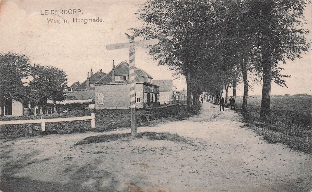 703-111-043 Leiderdorp Weg naar Hoogmade, Verzamelen, Ansichtkaarten | Nederland, Verzenden, Voor 1920, Zuid-Holland