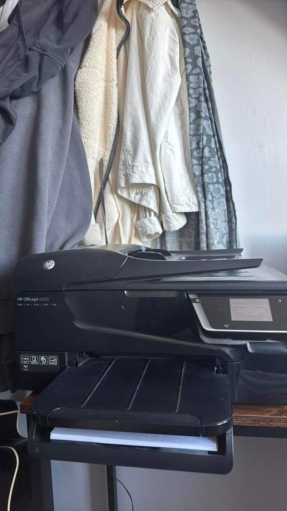 HP printer met scanner (printkop moet vervangen worden?), 1 speler, Ophalen of Verzenden, Zo goed als nieuw, Vanaf 3 jaar
