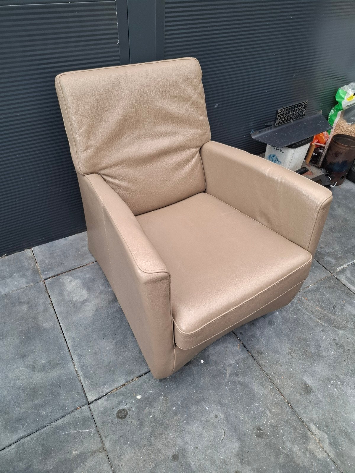 2 nette fauteuils, gratis af te halen, Ophalen, Gebruikt, 75 tot 100 cm, Leer