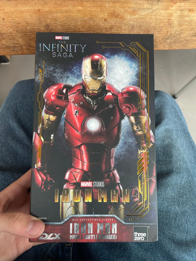 Threezero Iron Man Mark 3 (Battle Damaged) Actiefiguur, Ophalen of Verzenden, Nieuw