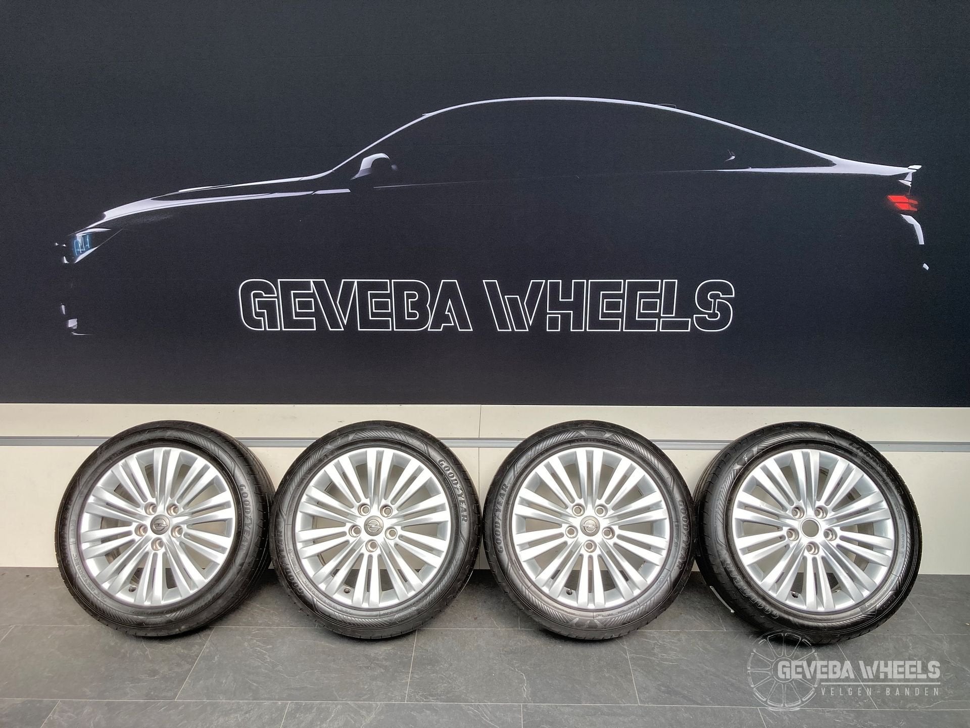 17” originele Opel Astra J velgen + banden 5x115 225/50/17, Gebruikt, -, -, Banden en Velgen