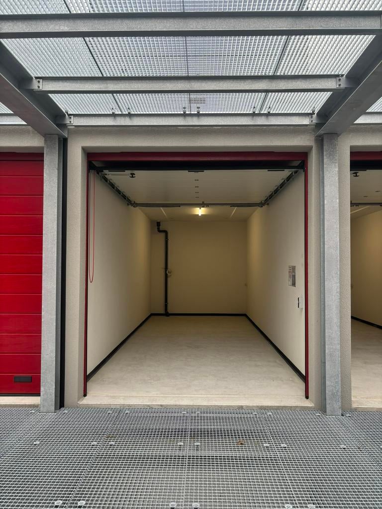 Garagebox opslagruimte te koop Voorburg verhuurde staat, Ophalen of Verzenden
