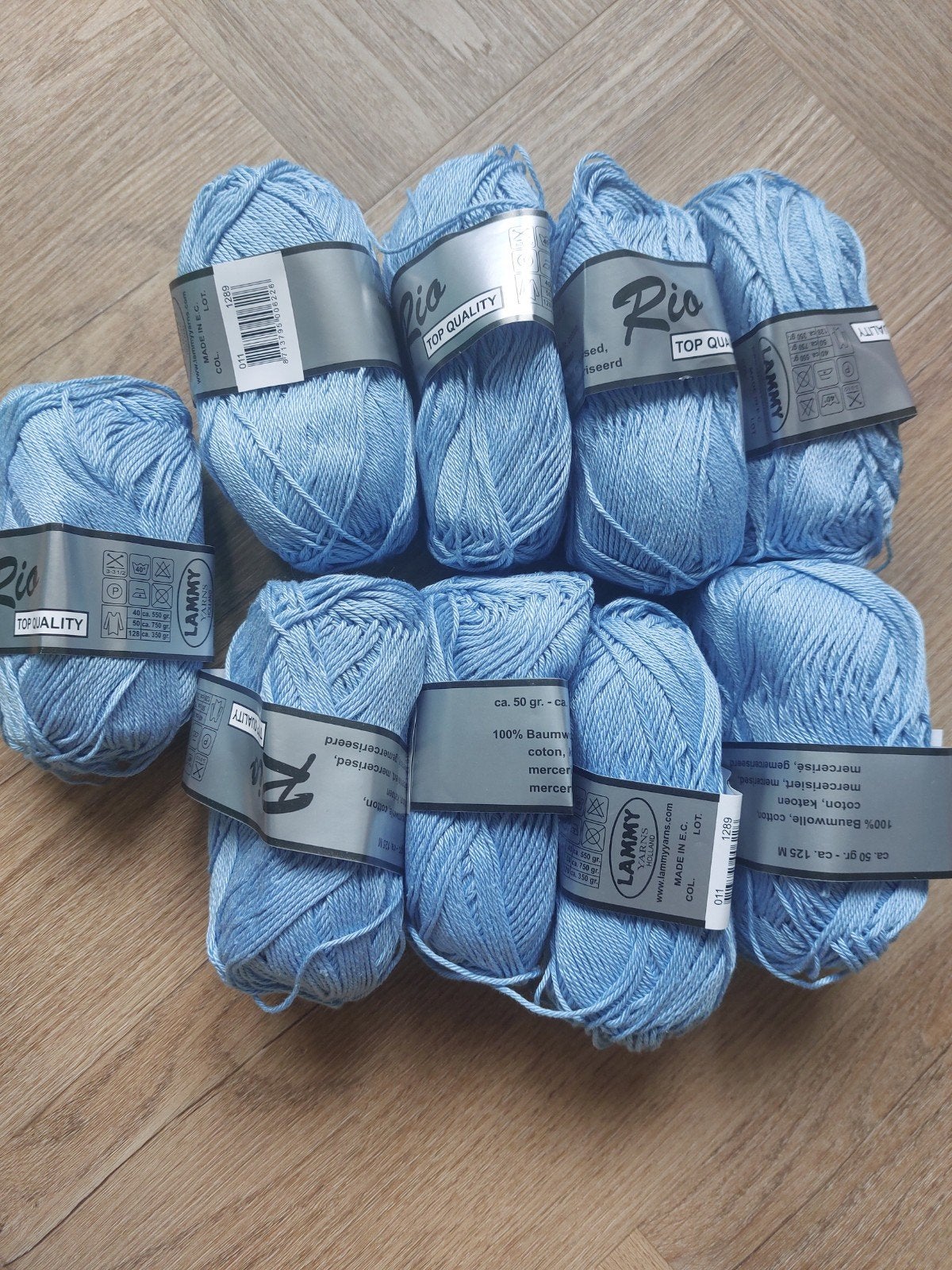 9 nieuwe bollen Lammy Yarns Rio haakkatoen lichtblauw, Hobby en Vrije tijd, Ophalen of Verzenden
