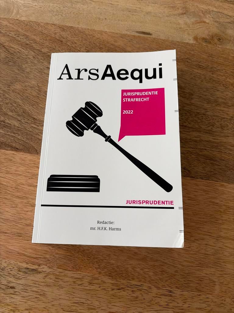Ars Aequi Jurisprudentie Strafrecht 2022, Ophalen of Verzenden, Gamma, Zo goed als nieuw, WO
