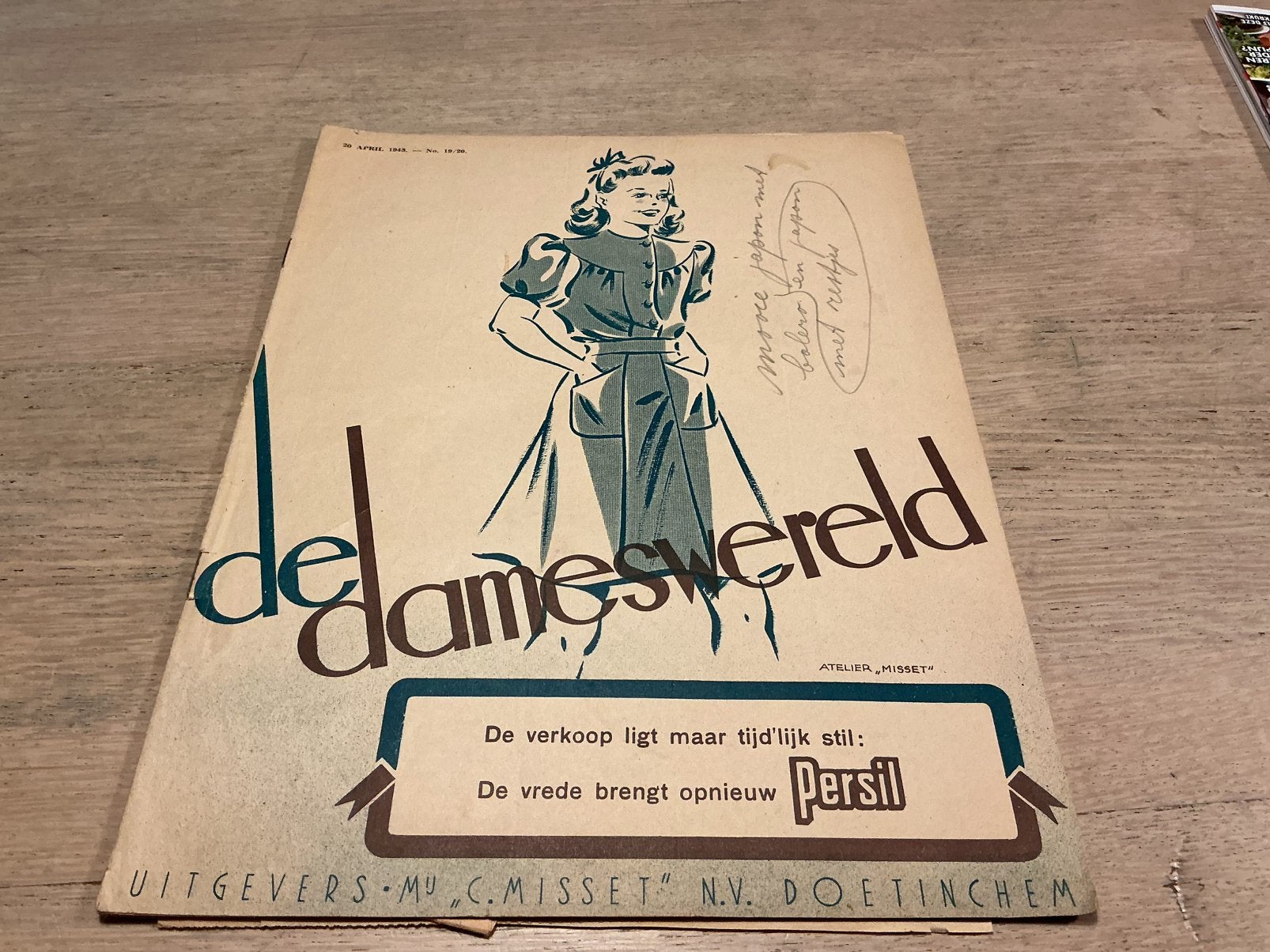 Oud Modeblad met patronen uit 1943. Jaren 40 mode, Ophalen of Verzenden, Zo goed als nieuw, Vrouw, Marion