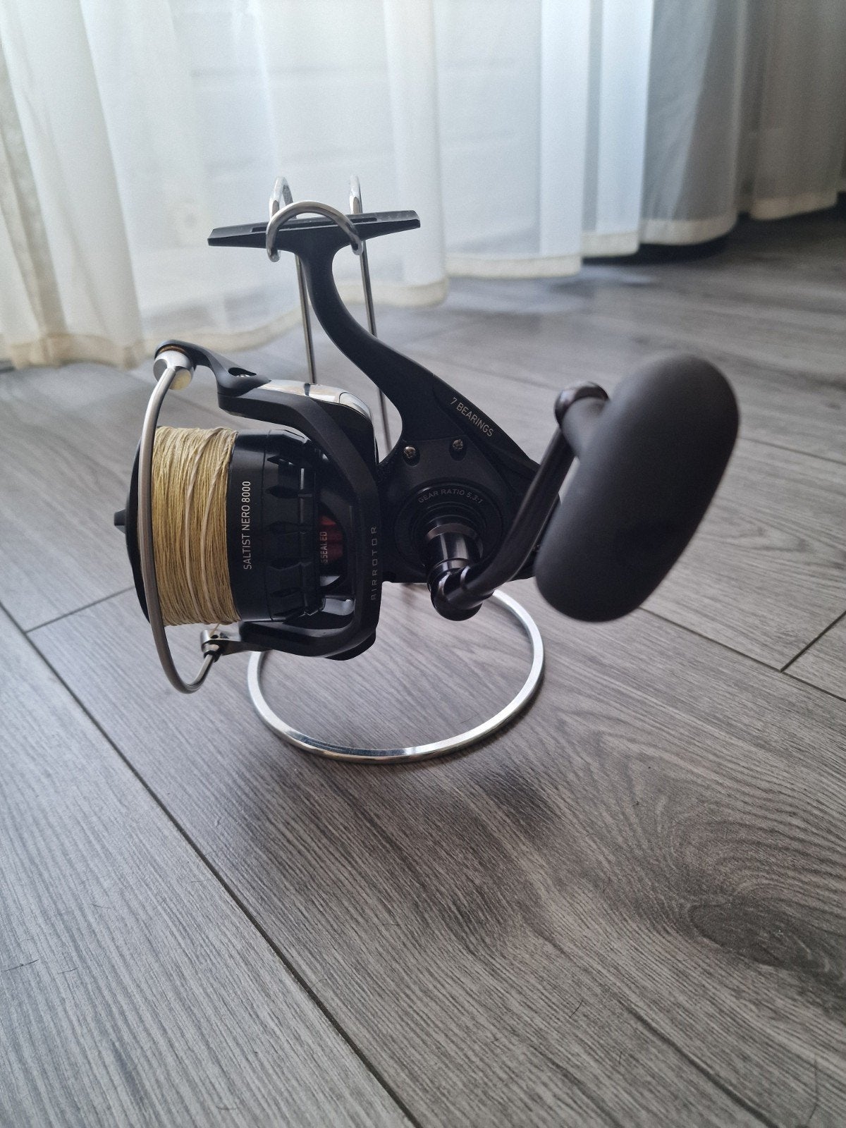 3 X DAIWA SALTIST NERO 8000 MOLENS IN DOOS IZGST, Ophalen of Verzenden, Zo goed als nieuw, Molen