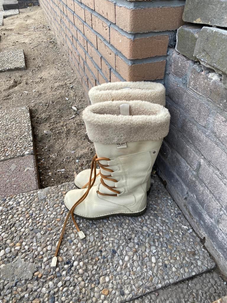 Maat 37 UGG Australia, Kleding | Dames, Schoenen, Nieuw, Wit, Ophalen of Verzenden