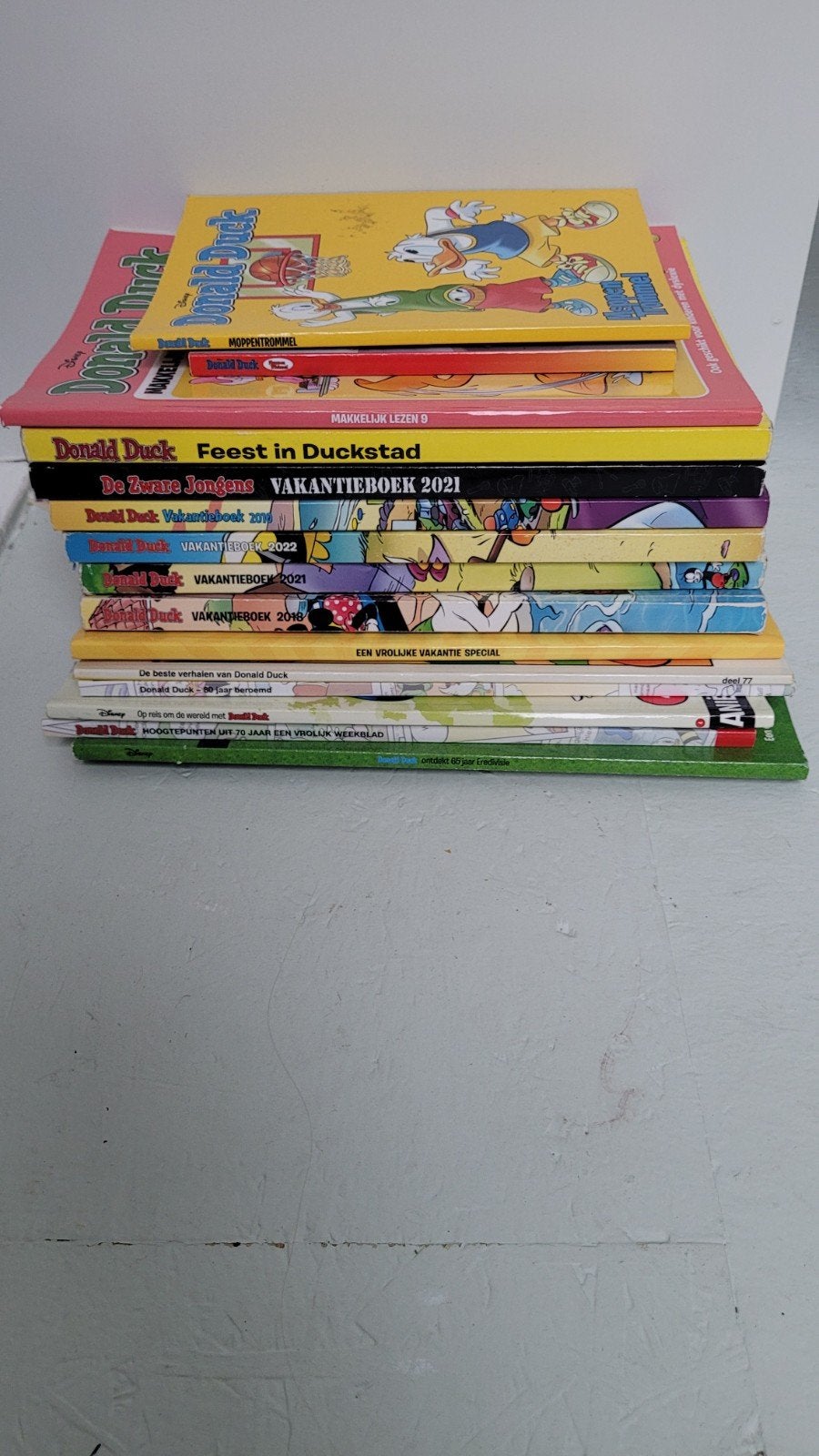 Donald Ducks Vakantieboeken, gewone ducks en Katrien Duck, Boeken, Meerdere stripboeken, Ophalen of Verzenden, Gelezen, Walt Disney