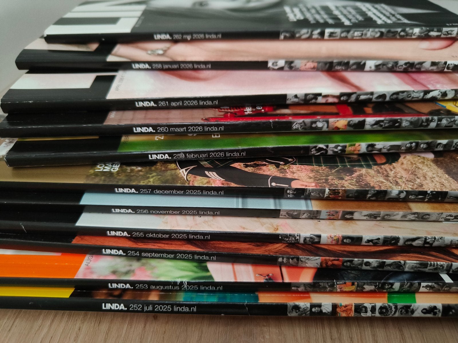 LINDA. En LINDA. Loves magazines, Ophalen of Verzenden, Zo goed als nieuw, Glossy