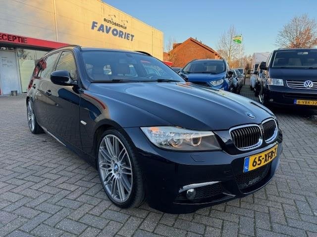 BMW 3 Serie Touring 330i/CARBON SPORT EDITION/M-PAKKET/PANO/, Auto's, BMW, Achterwielaandrijving, Gebruikt, 1600 kg, 3-Serie