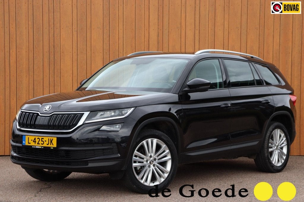 Skoda Kodiaq 1.5 TSI Business Edition Plus org NL trekhaak l, Auto's, Skoda, Voorwielaandrijving, 12 maanden, 4 cilinders, Zwart