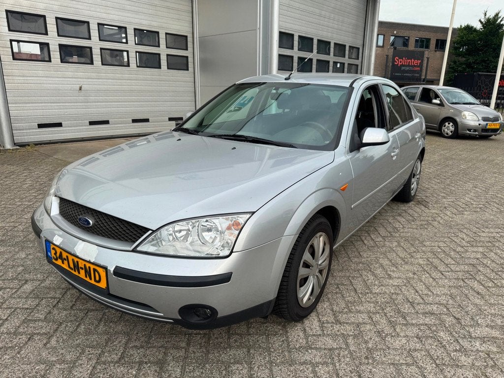 Ford Mondeo 2.0-16V Collection AUTOMAAT AIRCO, Mondeo, Zilver of Grijs, 710 kg, Hatchback