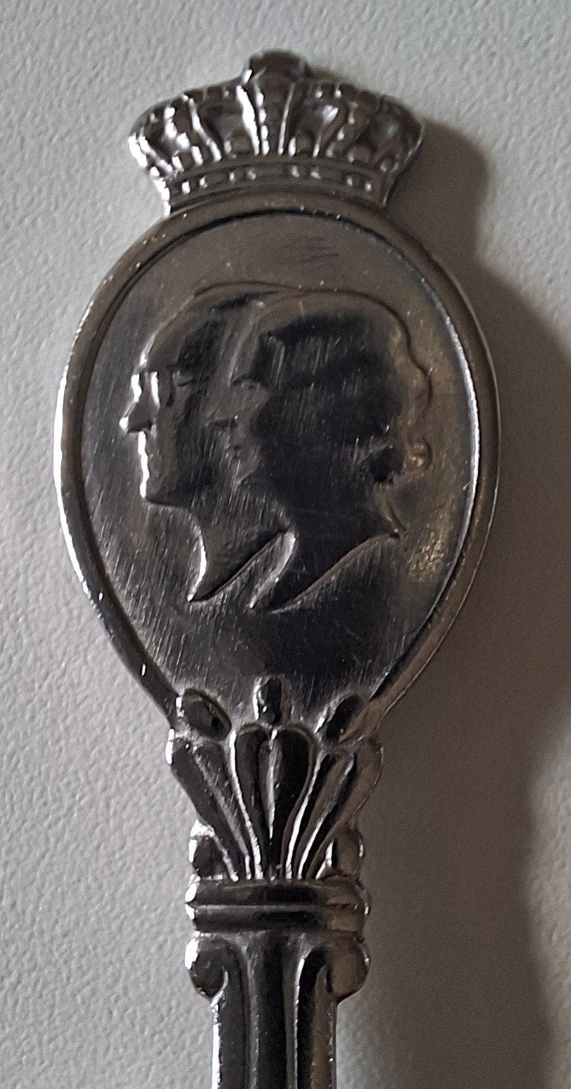Bernhard & Juliana trouwlepel 1937., Verzamelen, Ophalen of Verzenden, Kaart, Foto of Prent