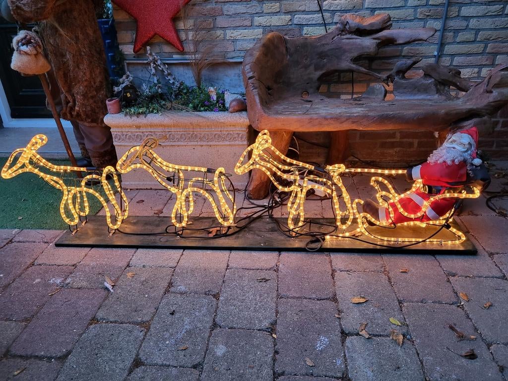 Vintage kerstverlichting: Kerstman op slee met rendieren 200, Diversen, Ophalen, Gebruikt