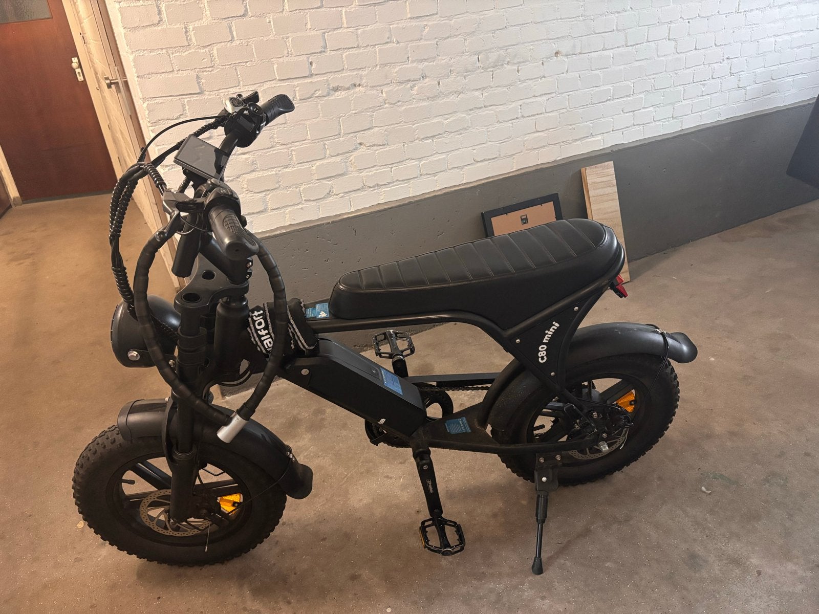 Zo goed als nieuwe C80 mini e-bike, Zo goed als nieuw, Minder dan 47 cm, 30 tot 50 km per accu, Ophalen