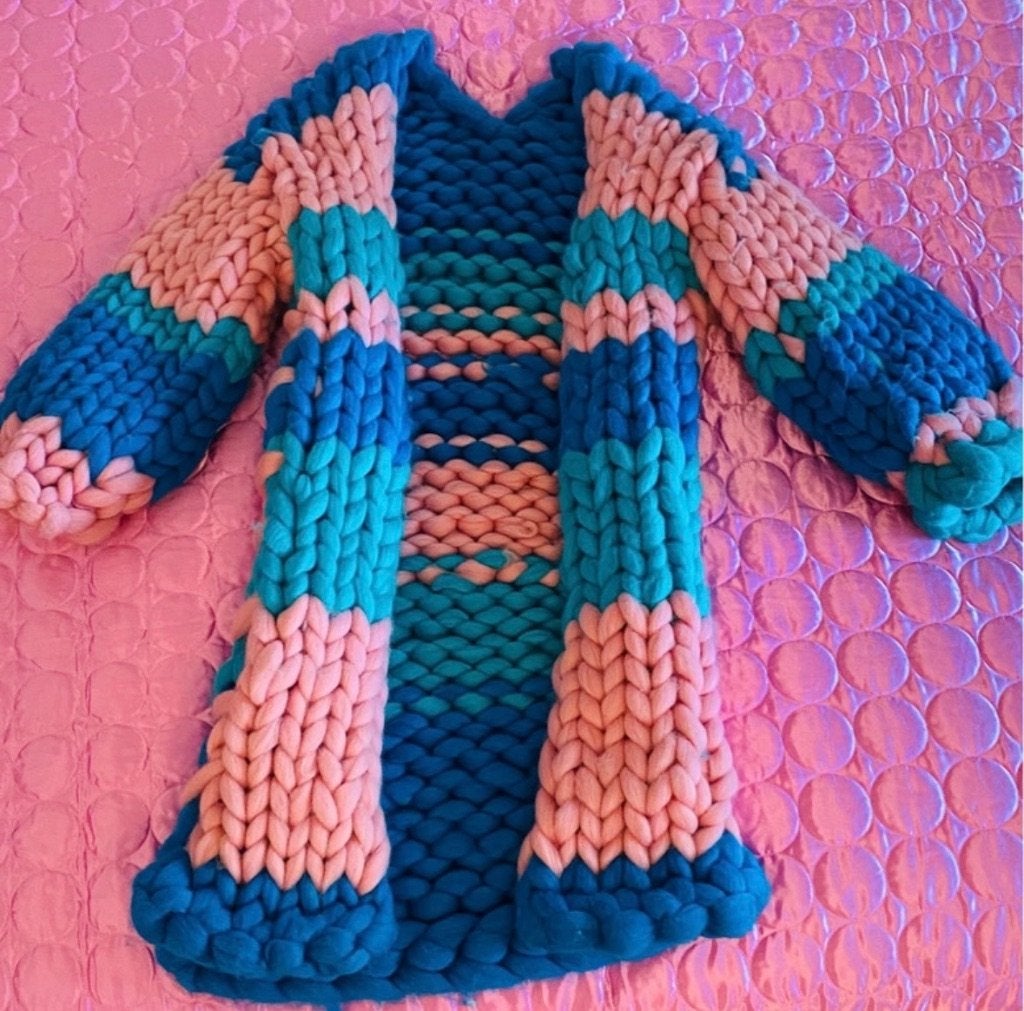 Gebreid vest crochet, Maat 38/40 (M), Meerkleurig, Nieuw, Ophalen of Verzenden