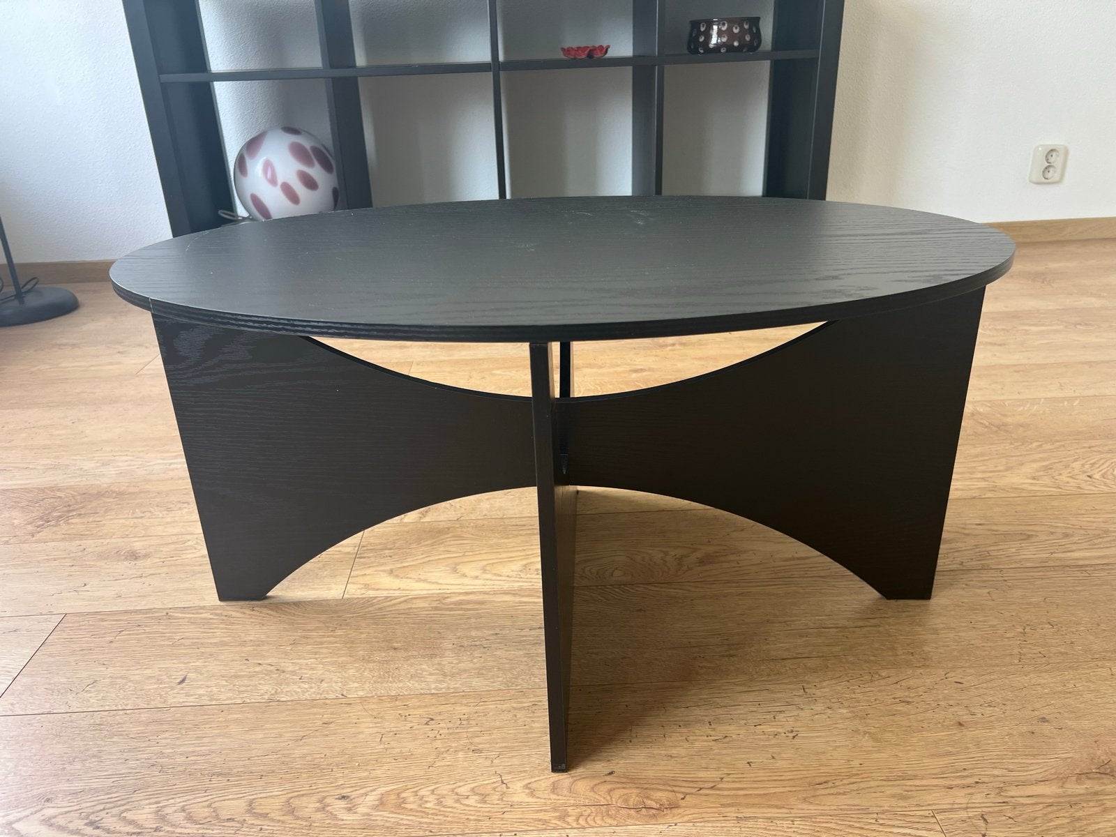 Ronde salontafel van Action, zo goed als nieuw, Ophalen, Zo goed als nieuw, Rond