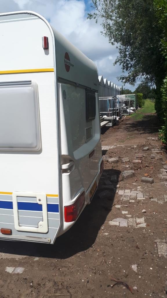 Te koop, Caravans en Kamperen, Caravans, Vast bed, Luifel, Treinzit, 750 - 1000 kg