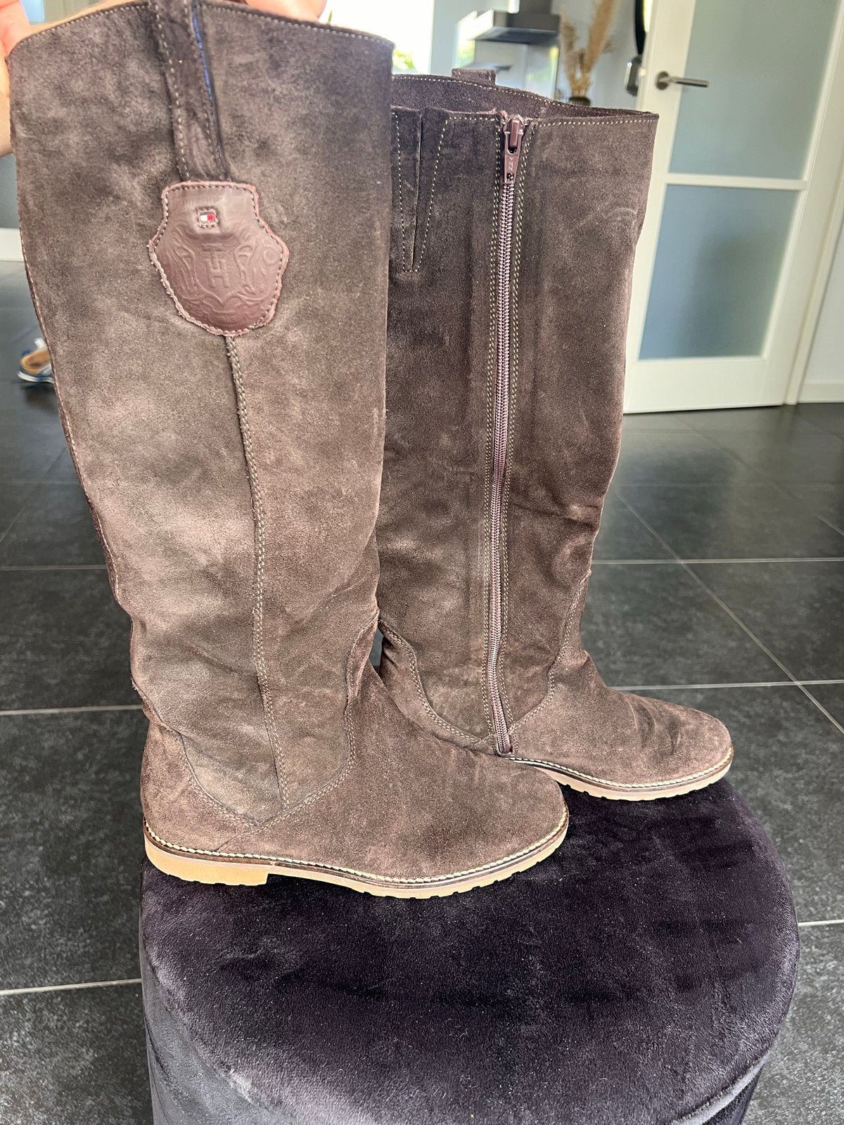 Tommy Hilfiger laarzen maat 36 bruin, Ophalen of Verzenden, Zo goed als nieuw, Bruin, Hoge laarzen