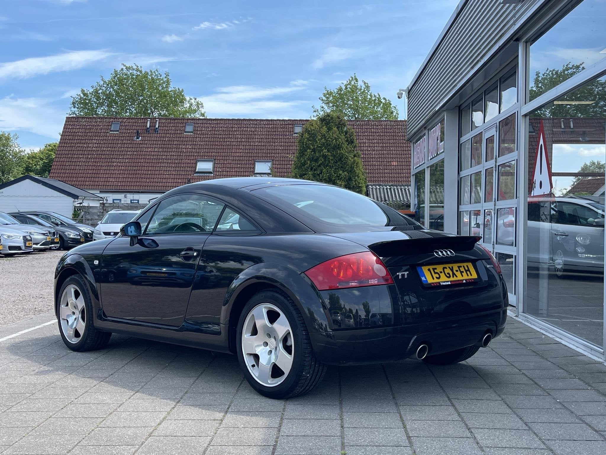 Audi TT 1.8 5V Turbo quattro 224 PK / NL Auto! / 6 Bak / Uni, TT, Zwart, 4 cilinders, Met garantie (alle)