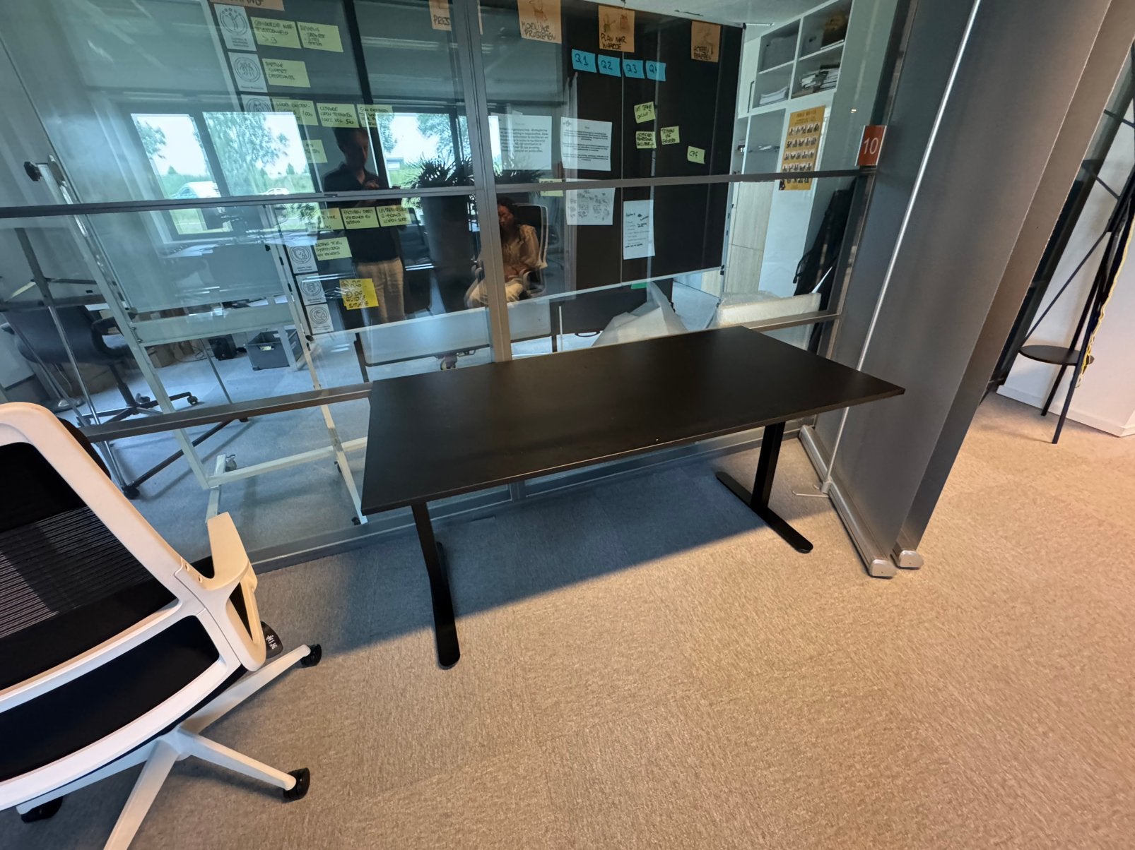 2 bureaus en 2 bureaustoelen, Huis en Inrichting, Bureaus, Ophalen