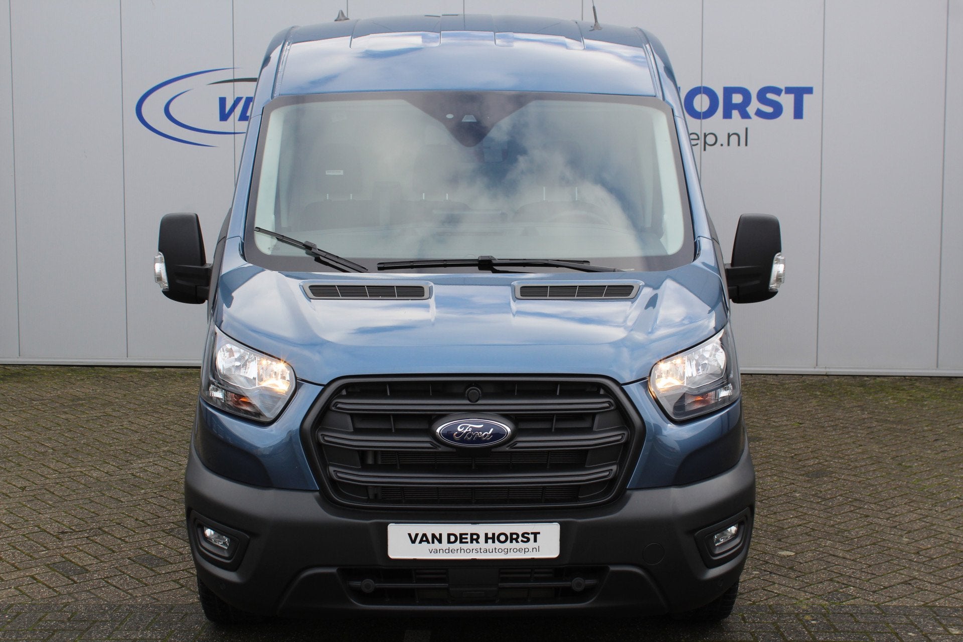 Ford Transit 350 2.0-130pk TDCI L3H2 Trend Net ingereden, ui, Auto's, Bestelauto's, Voorwielaandrijving, 12 maanden, Stof, 4 cilinders