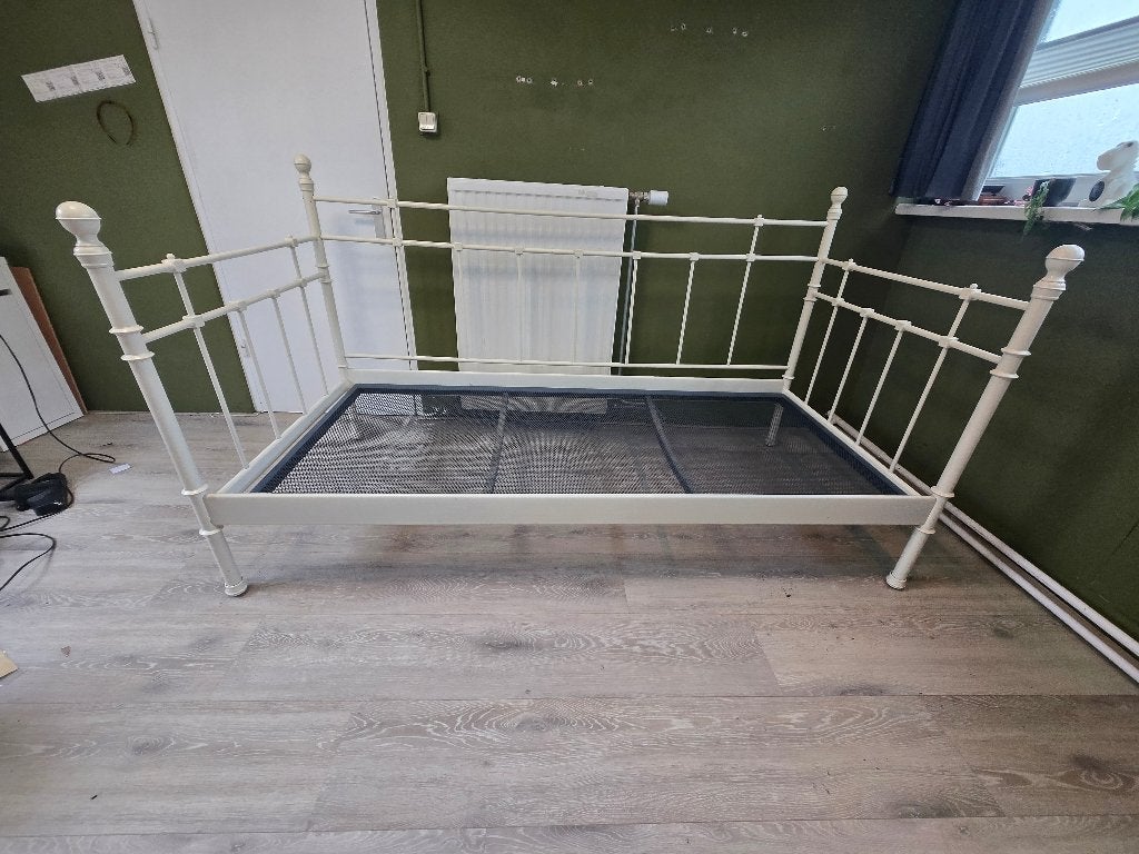 Één persoonsbed met Auping spiraalbodem, Huis en Inrichting, Ophalen, Gebruikt, 90 cm, Eenpersoons