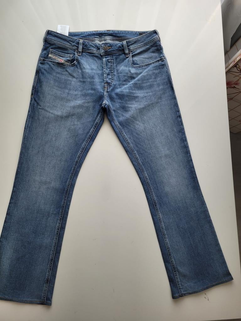 ZGAN CLASSIC DIESEL ZATINY BOOTCUT STRETCH JEANS SIZE 34!!, Kleding | Heren, Spijkerbroeken en Jeans, Ophalen of Verzenden, Zo goed als nieuw