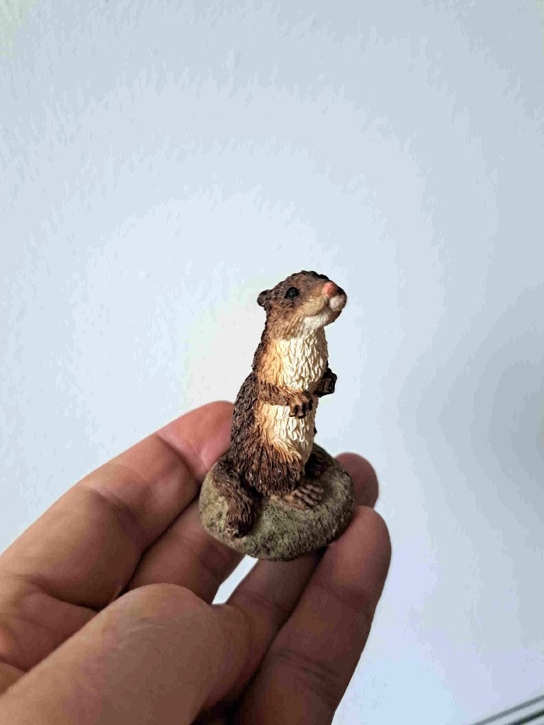Otter Beeld Rechtopstaand Kunsthars 4x7,5cm, Ophalen of Verzenden, Zo goed als nieuw, Dier