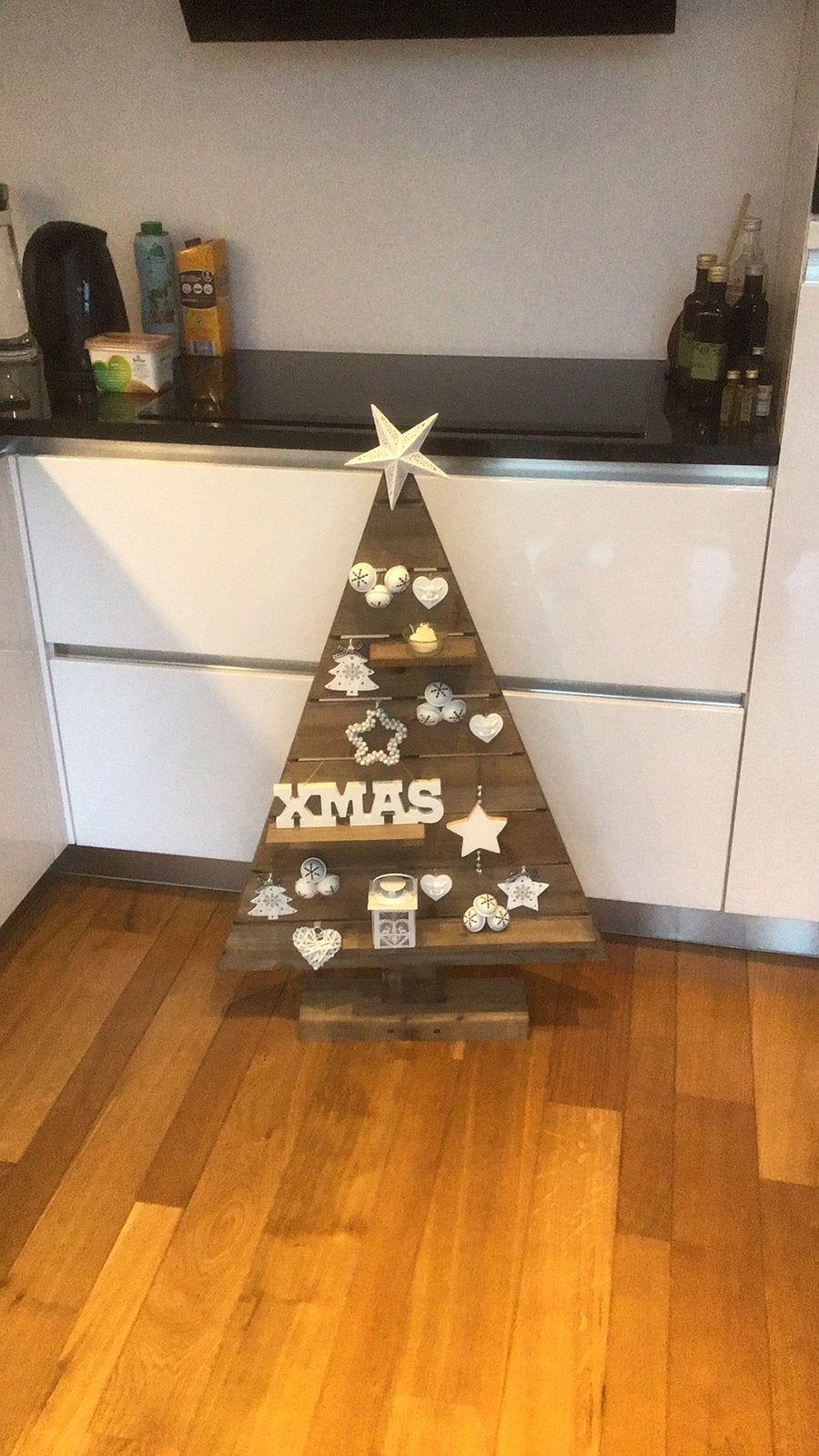 Te koop kerstboom met accessoires, Ophalen, Zo goed als nieuw