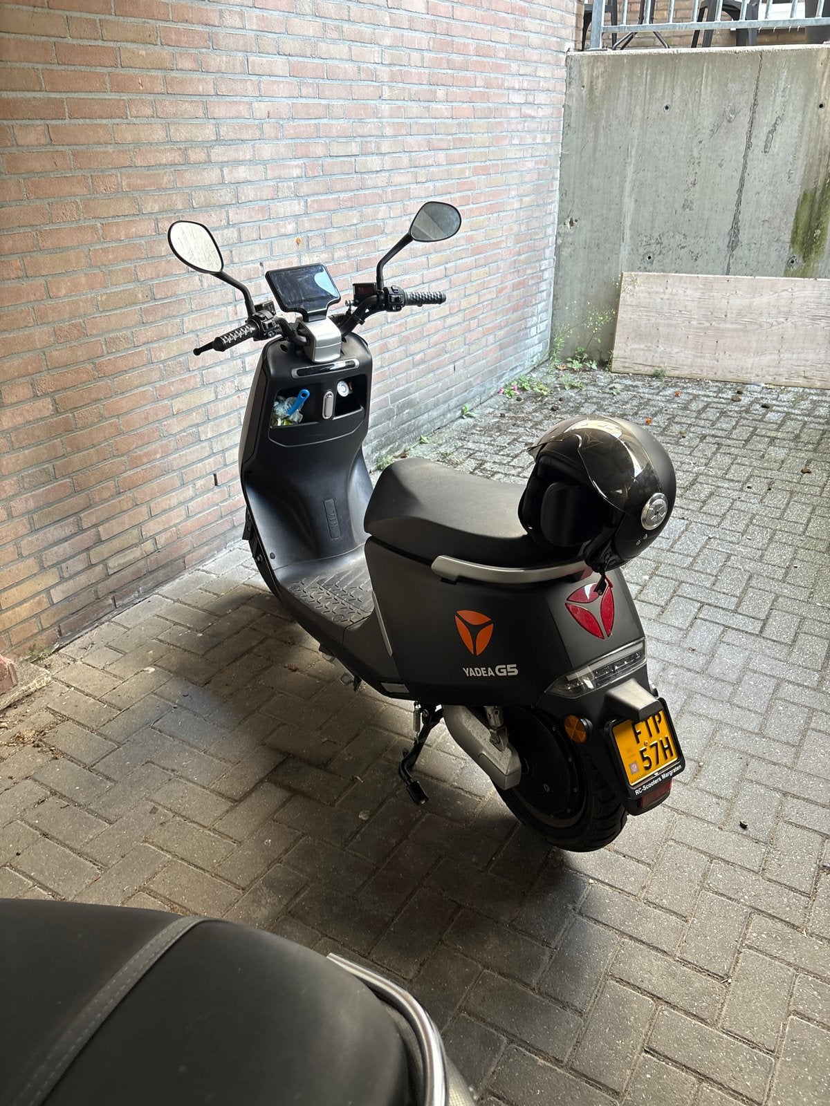 Yadea G5 Elektrische Scooter - Zo goed als nieuw, Ophalen, Zo goed als nieuw, Overige typen, Overige merken