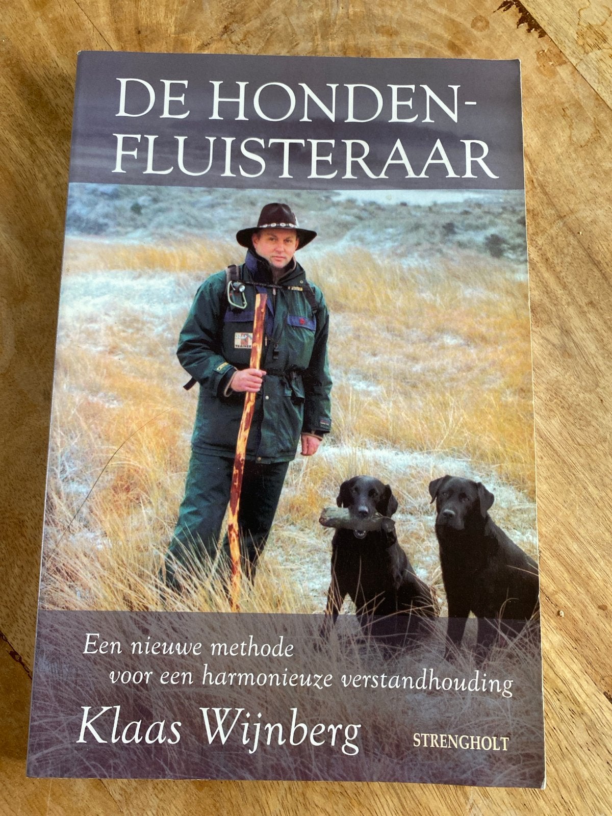 De Hondenfluisteraar - Klaas Wijnberg (Hondenboek), Ophalen of Verzenden, Zo goed als nieuw, Honden