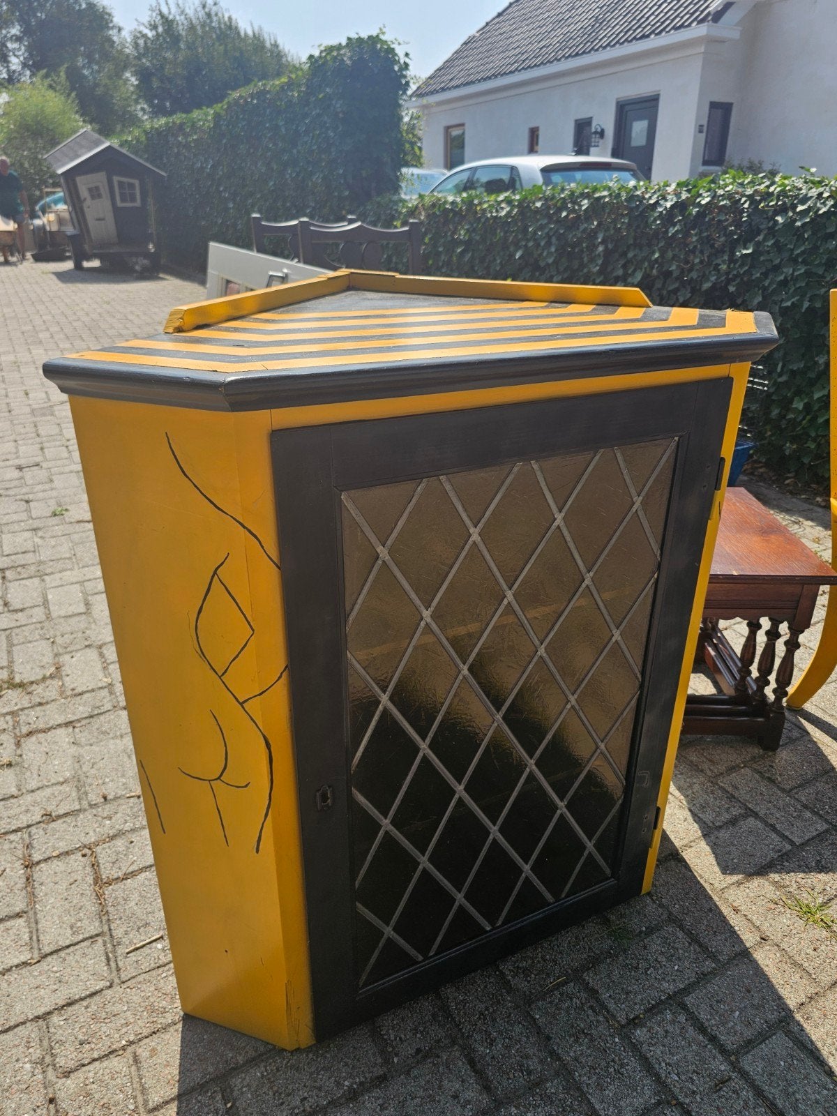 Opgepimpte hoekkast met erotisch design en glas-in-lood, Ophalen, Gebruikt